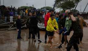 Se han creado brigadas de rescate de personas atrapadas en inundaciones