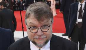 Guillermo del Toro cree qu ela mejor forma de cambiar al país es retribuir algo a la  sociedad