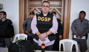 Javier Duarte exige a un periódico y a su sucesor que le reparen el daño moral que le causaron