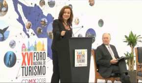 Margarita Zavala dijo que quiere impulsar la construcción de varios aeropuertos en México