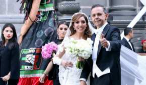 Los novios se casaron en la Capilla del Rosario, de la iglesia de Santo Domingo, ubicada en Puebla