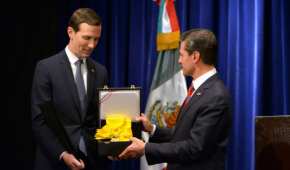 Jared Kushner recibe la Orden del Águila Azteca de manos del presidente mexicano