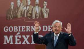 El presidente mexicano quiere que los servidores públicos ganen menos de lo que actualmente perciben