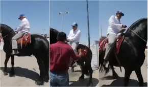 AMLO se subió a un caballo negro de Chihuahua