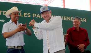Andrés Manuel López Obrador encabezó la entrega de programas integrales de Bienestar en Camargo, Chihuahua