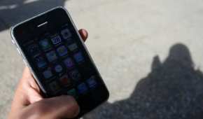 En los tianguis ya no podrán vender teléfonos celulares