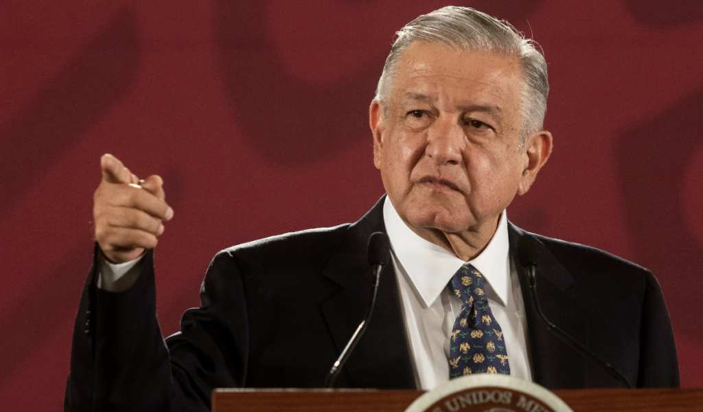 AMLO.