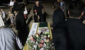 La familia LeBarón celebró los funerales de las 3 mujeres y 6 niños asesinados en la carretera