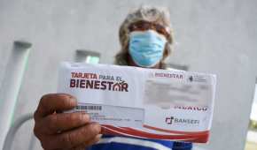 El pago de los programas sociales serán adelantados debido a la veda electoral en México.