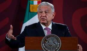López Obrador señaló a los expresidentes Calderón y Fox por criticar sus gobiernos.