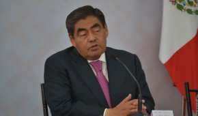 El Gobernador de Puebla, Miguel Barbosa anunció la organización de una marcha en apoyo a la 4T.