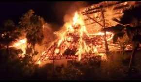 Un incendio arraso con 60 cuartos de dos hoteles en la Isla de Holbox
