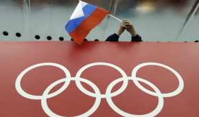 La delegación de atletas podría acudir únicamente si decide no portar la bandera rusa ni utilizar el himno