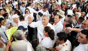 Habló en un encuentro con morenistas de su cercanía con el Presidente