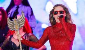 La cantante dio un concierto de entrada libre que marcó el arranque del Festival Do Re Mi Fa Sol