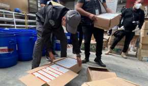 Autoridades hicieron el decomiso de cajas de medicinas