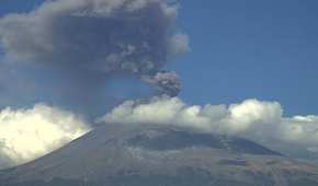Es la imagen del volcán la mañana de este viernes