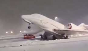La aeronave se ve imposibilitada de despegar en el aeropuerto