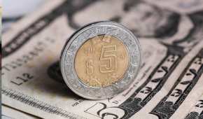 El peso mexicano se aprecia 0.09% de acuerdo con Bloomberg
