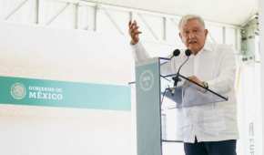 AMLO dijo que la resolución total de este conflicto garantizará las fuentes de empleo en la región