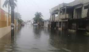 Varios municipios de Quintana Roo recibieron fuertes lluvias la madrugada de este lunes