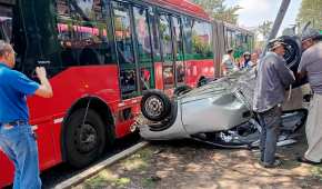 El incidente ocurrió en Martín Carrera y Hospital General La Villa, porque el auto dio una vuelta prohibida