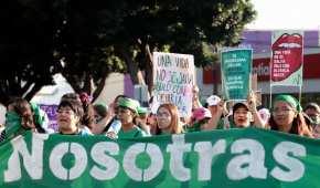 Se busca eliminar las penas para el aborto voluntario en los primeros tres meses de embarazo