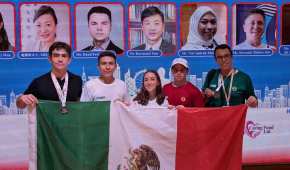 Los 5 participantes en el certamen también se reunieron con autoridades diplomáticas mexicanas