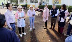 En las labores de limpieza participaron docentes, padres de familia y autoridades