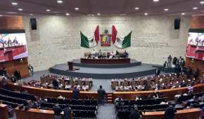 La sesión en el Congreso local arrancó a las 5 de la mañana y duró unos minutos