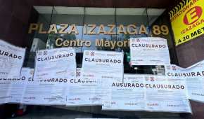 La Plaza Izazaga 89 vivió un mega operativo por varios artículos fraudulentos hallados